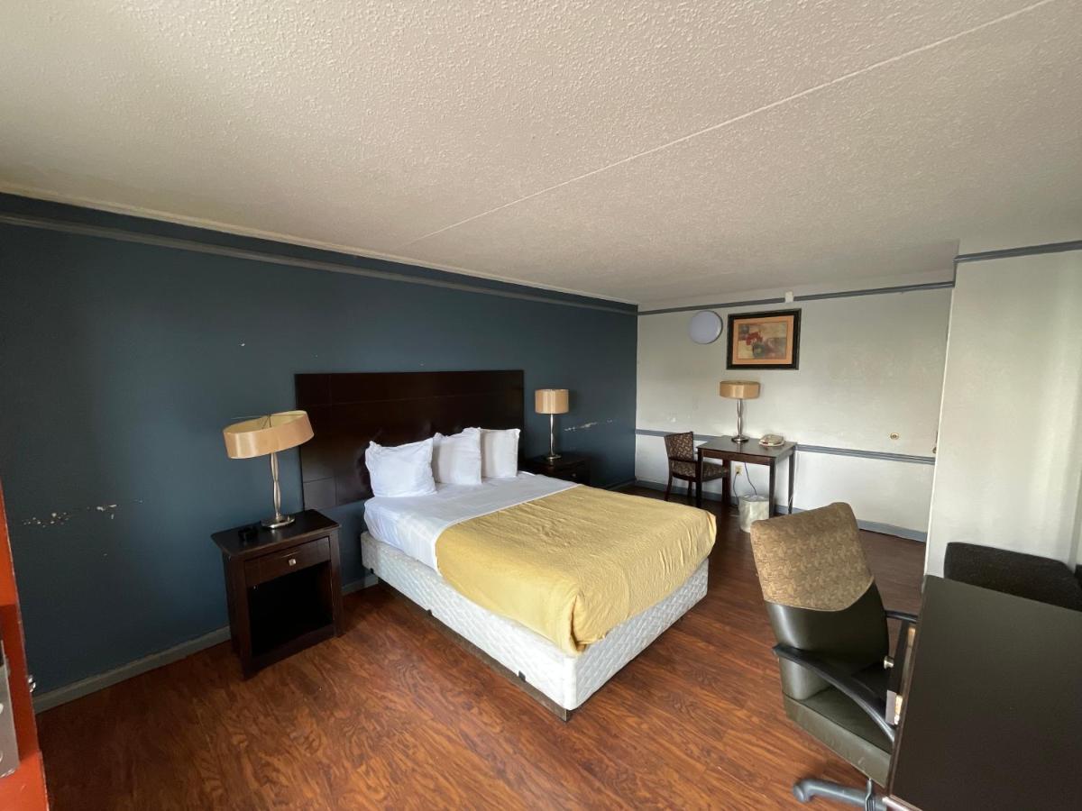 Budget Single Room