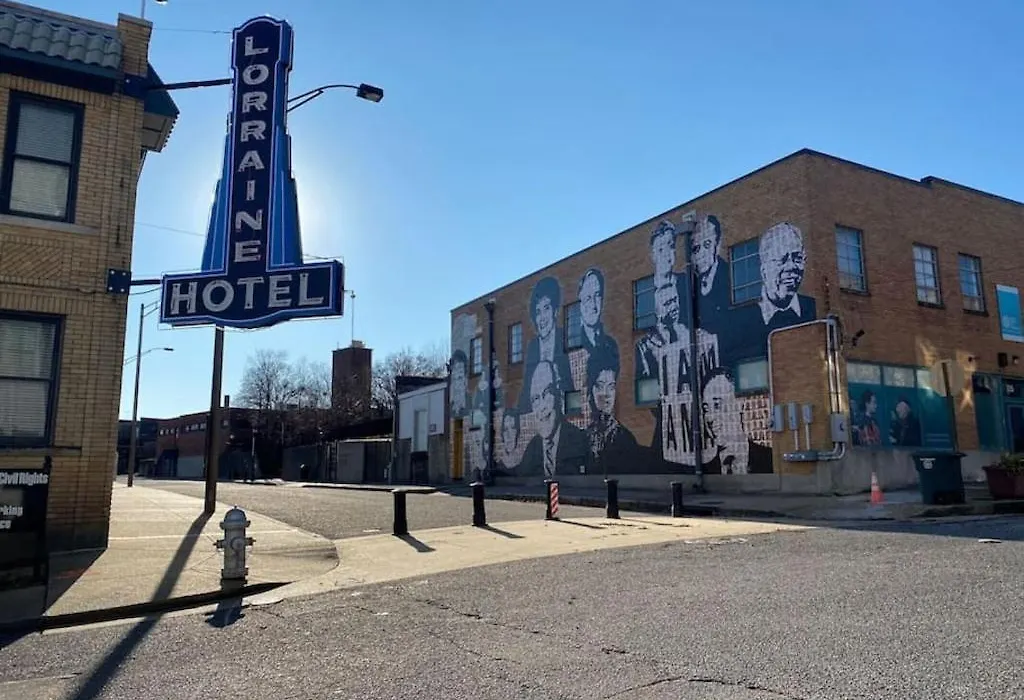 Smart 1 Bed 1 Bath Loft By Lorraine Motel-1