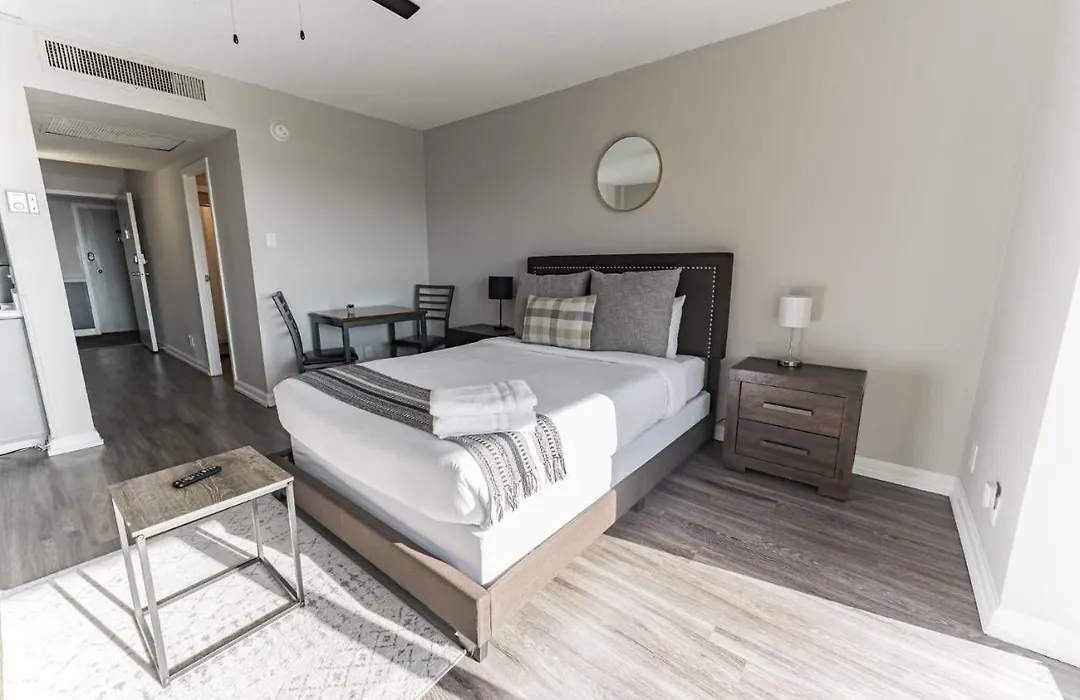 Bargain Downtown Memphis Apartment W Amenities-1