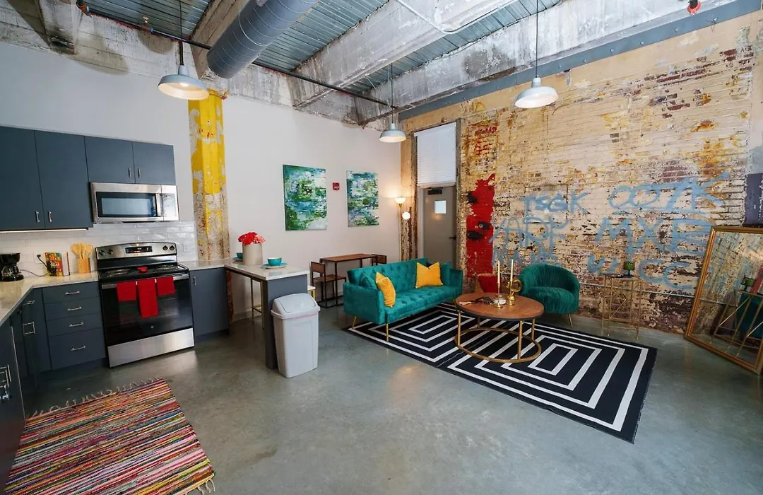 Cozy Luxurious Loft In Downtown Memphis-1