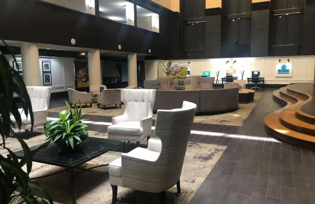 Doubletree By Hilton Memphis Downtown-1