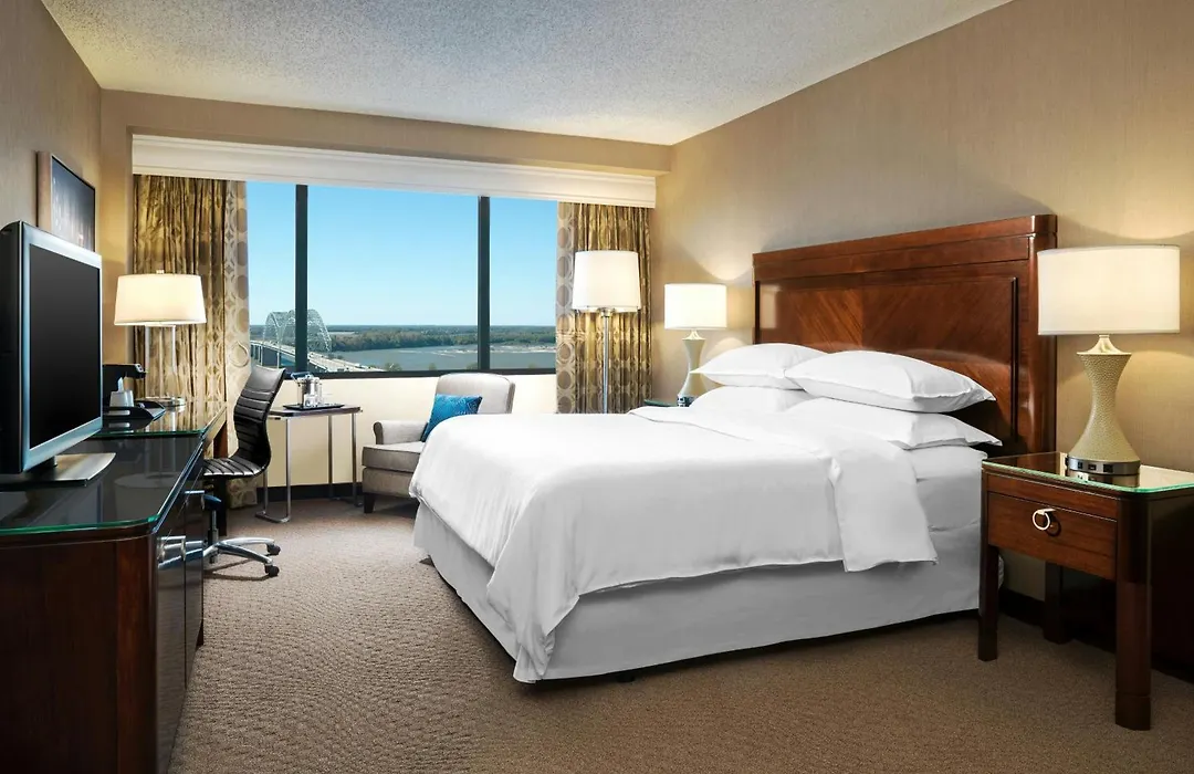 Memphis Riverline Hotel-1