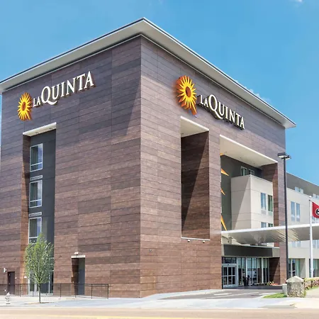 La Quinta By Wyndham Memphis Downtown-2