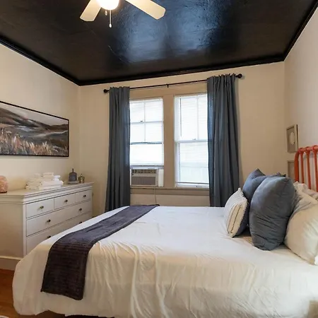 Historic Revival Midtown Memphis Duplex 64 Yes Pets Fast Wifi Free Parking-3