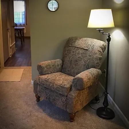 Cozy 3-Bedroom Townhouse Near Shelby Farms Park-2
