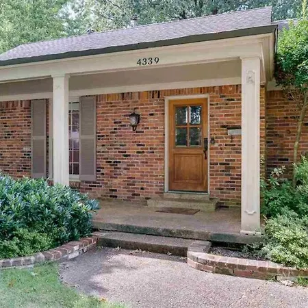 Elegant 6 Bedroom Home In Heart Of Memphis-3