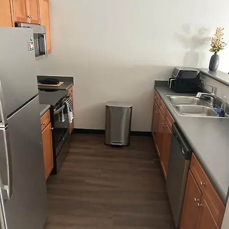 Luxury Loft In The Heart Of Downtown Memphis-3