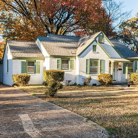 Little Johns Cottage Memphis, Pet-Friendly~Parking-2