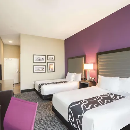 La Quinta By Wyndham Memphis Downtown-3